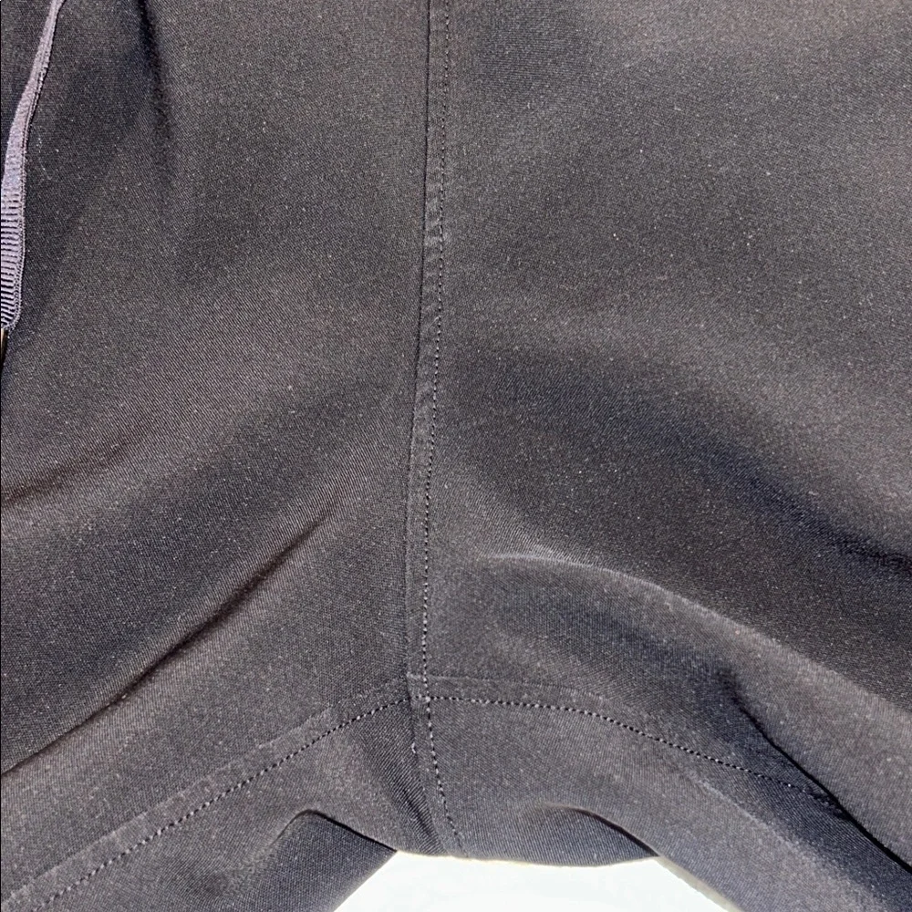 Lululemon Women’s On The Fly Pant, Size 6